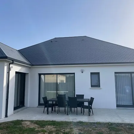 Holiday home Maison De Plein Pied A Proche Du Circuit *